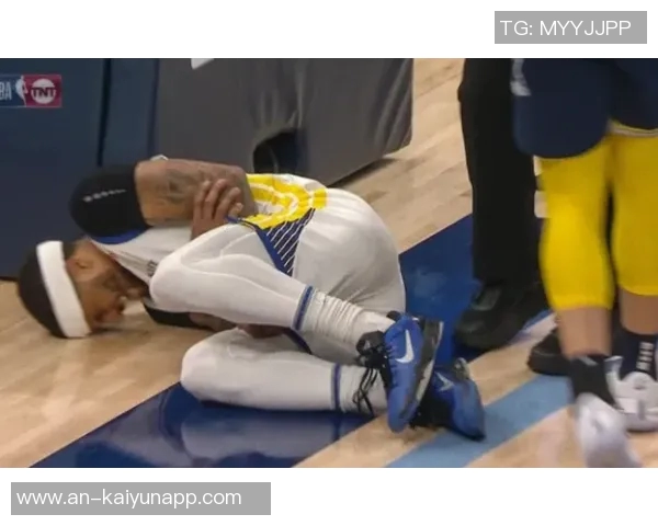 狄龙半场表现抢眼得分上双但犯规频繁状态堪忧